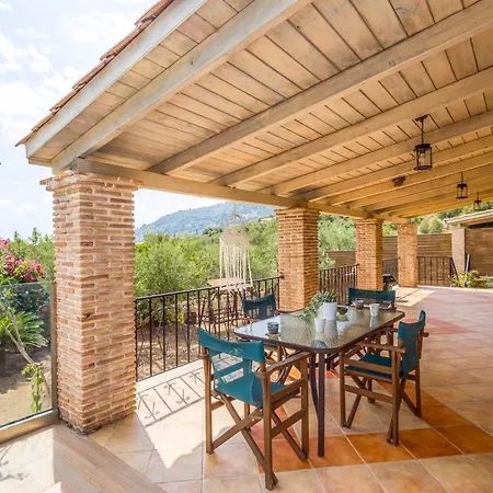 Helona Villa