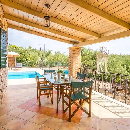 Villa Helona *